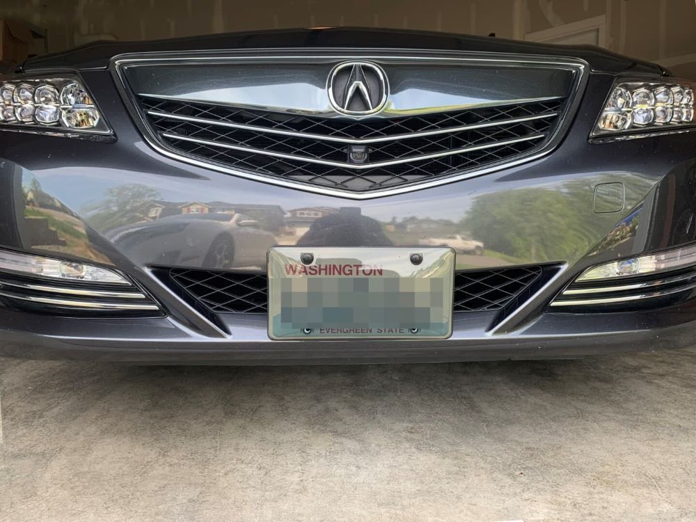 Sly Bracket for Acura models with mesh-style lower grille.