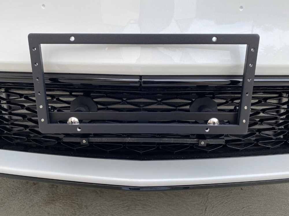 Sly Bracket for Acura MDX featuring a mesh-style lower grille.