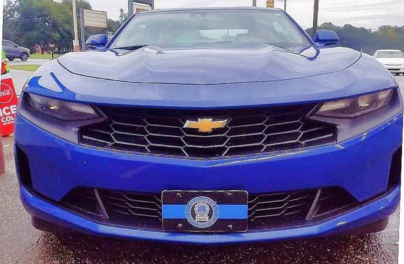 Sly Bracket fits Chevy Camaro with horizontal slats lower grille.