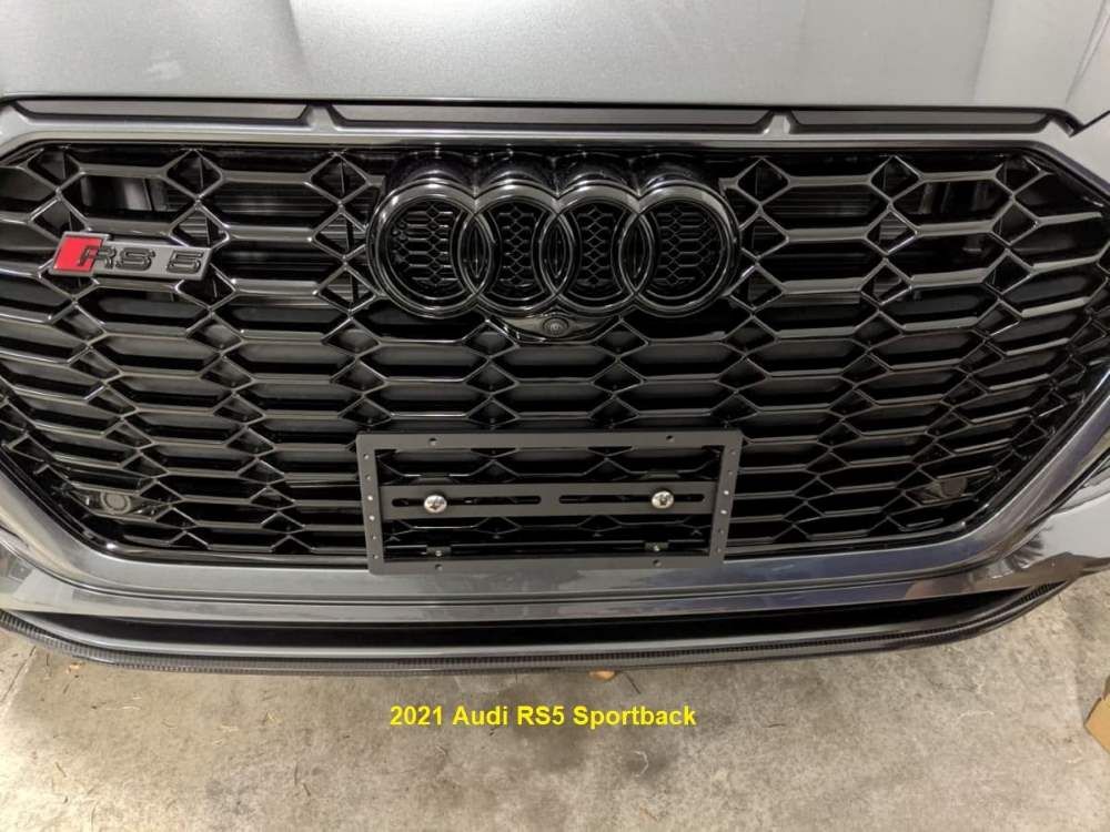 Sly Bracket for Audi featuring a mesh-style lower grille.