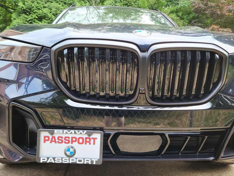 Sly Bracket fits 2024-2025 BMW X5, X6 with vertical slats lower grille.