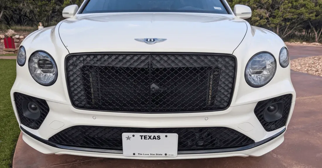 Sly Bracket for Bentley Bentayga, Continental Flying Spur, and GTC, with mesh-style lower grille.