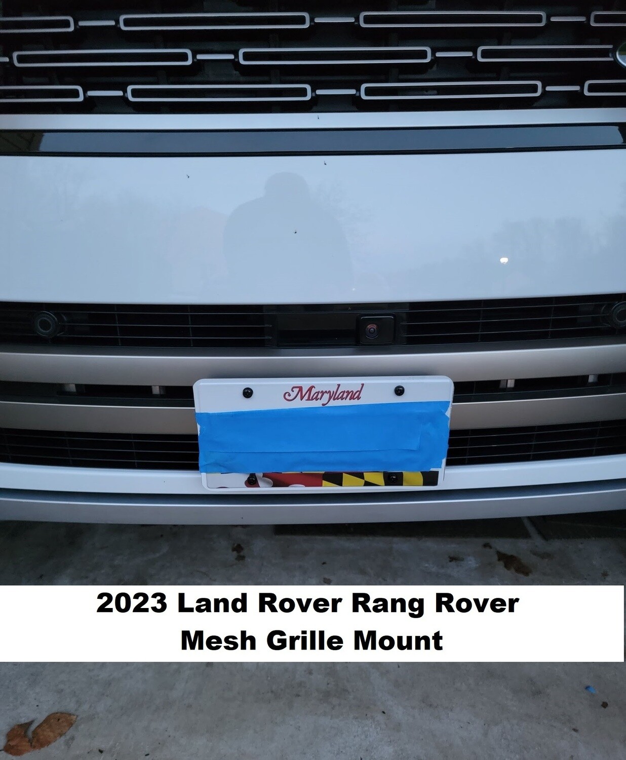 Sly Bracket for Land Rover models with mesh-style lower grille.