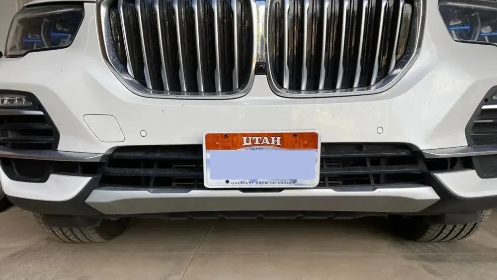 True no drill no holes 2020 2021 2022 2023 2024 BMW X5 license plate holder frame mount bracket relocator