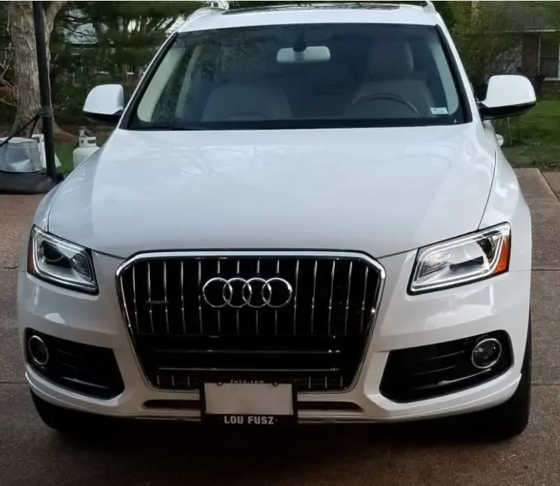 Ture No-Holes No-Drill License Plate Bracket Holder Mount Relocator for Audi Q5 SQ5