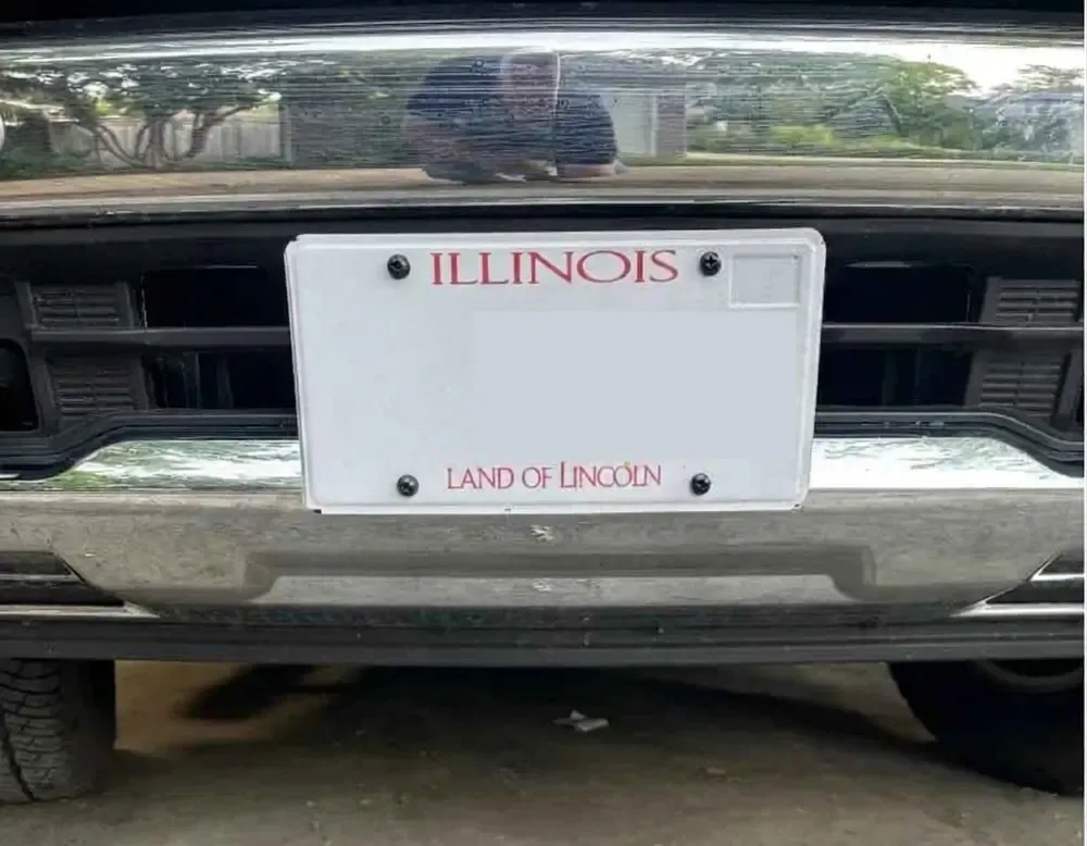 Sly Bracket for Chevy Silverado with horizontal slat lower grille.