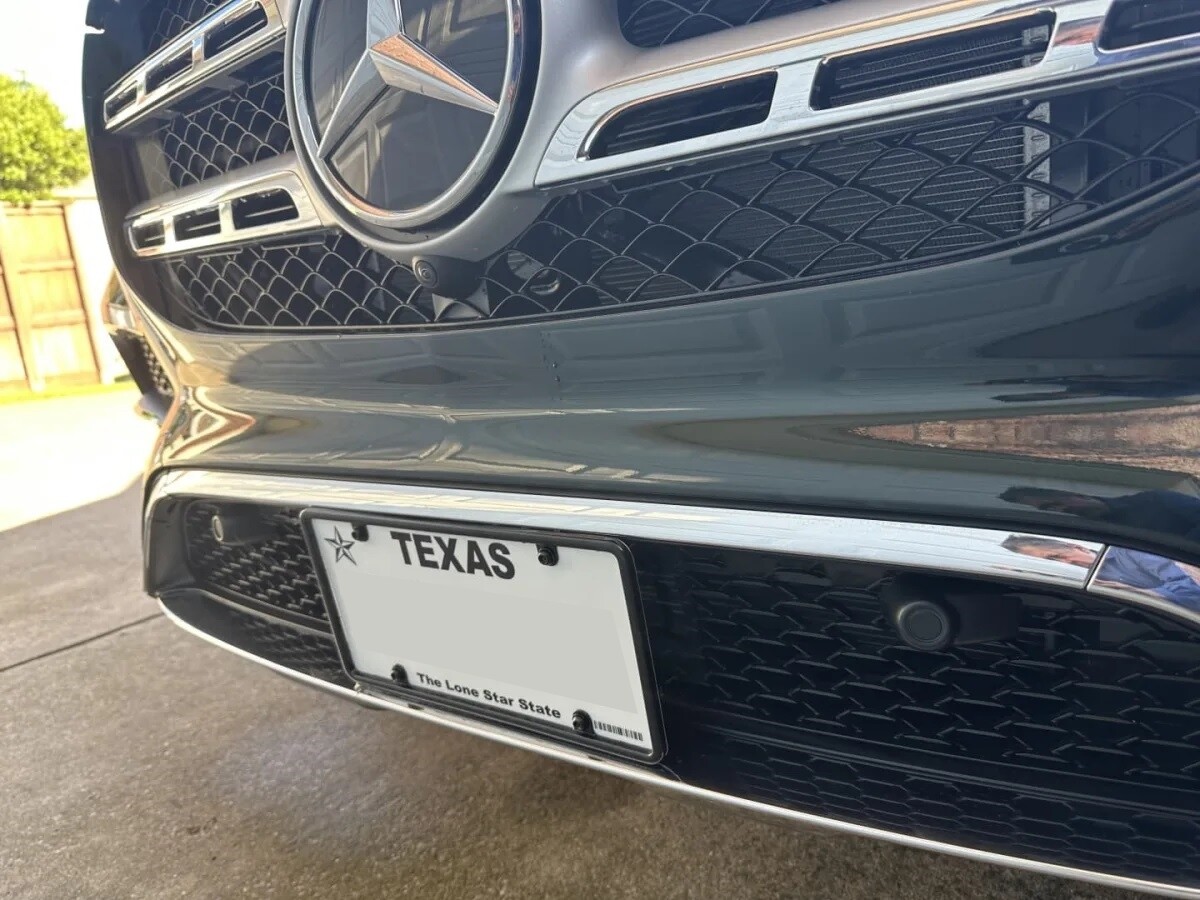 True no drill front license plate bracket for MERCEDES GLS 580, GLS 450, GLS 63 no holes grille mount frame relocator