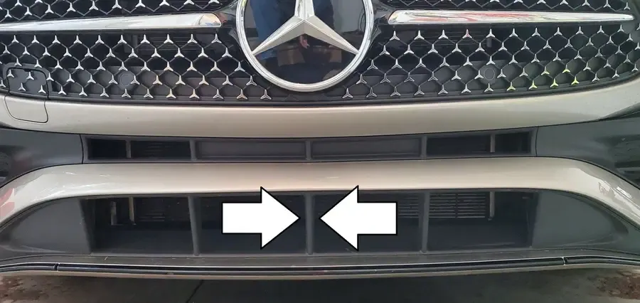 Sly Bracket Center Vertical Slat Grille mount