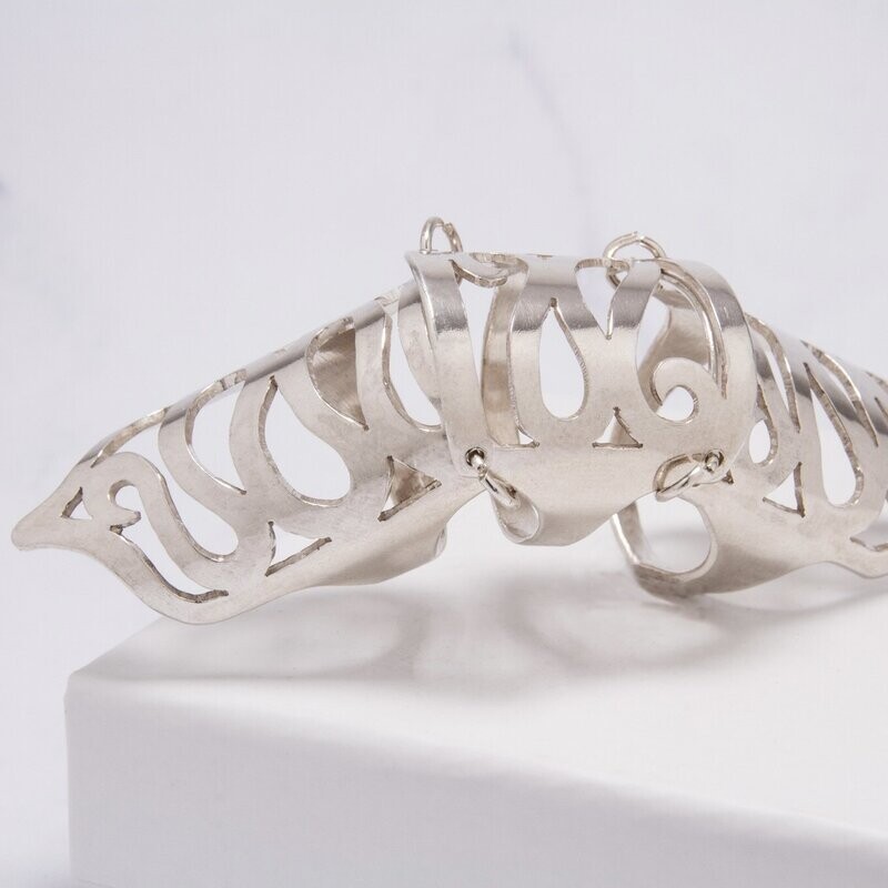 Double Jointed Ring