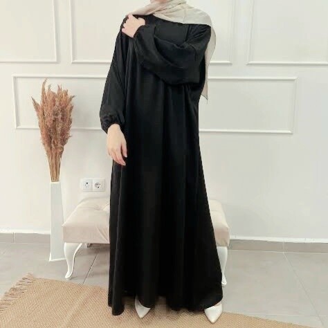 Suri Satin Abaya