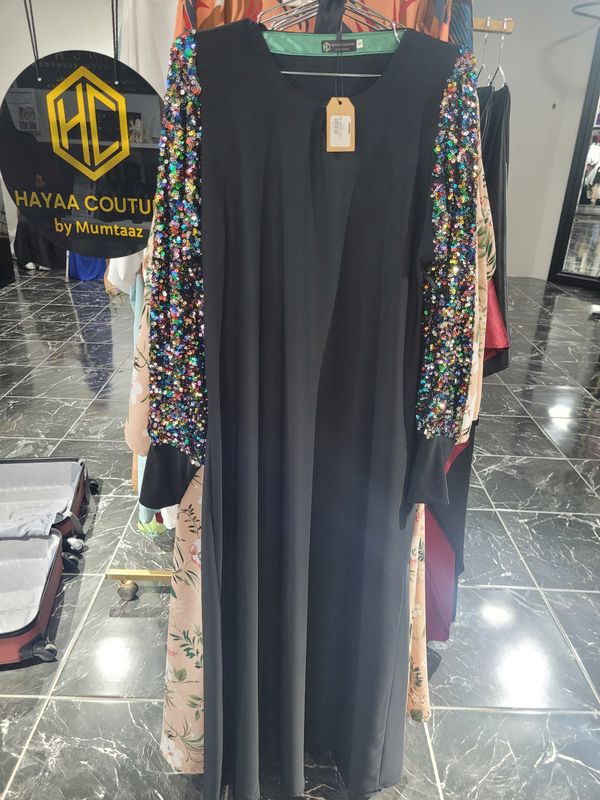 Manal Abaya