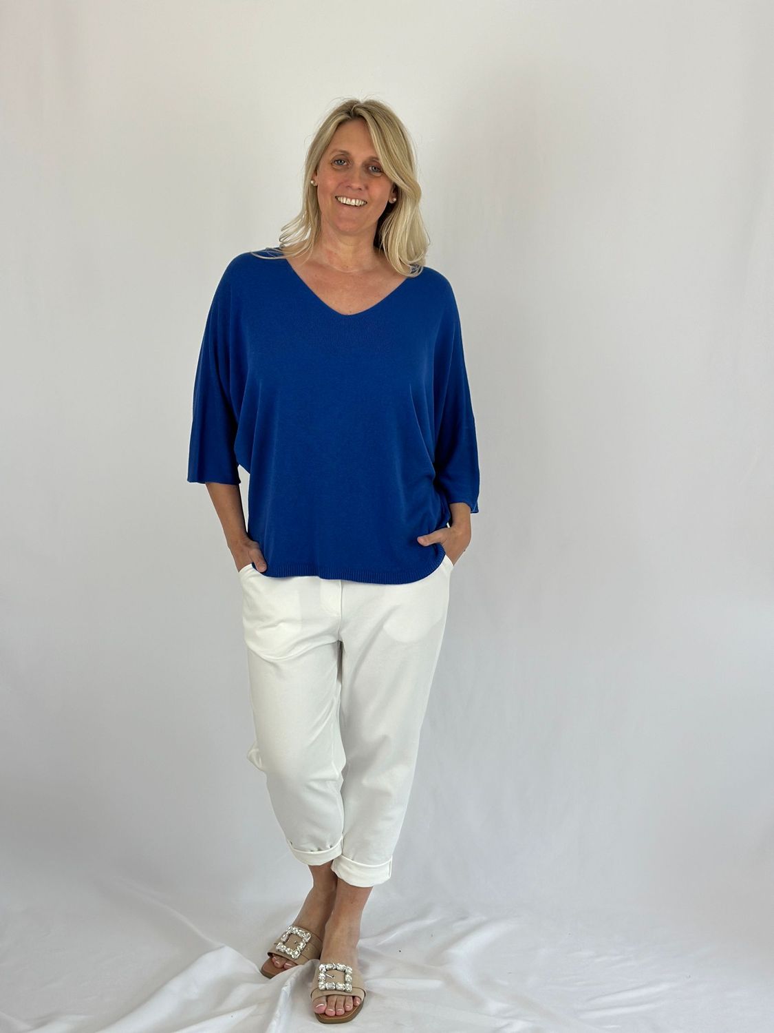 Sommerpulli mit V-Ausschnitt, royalblau