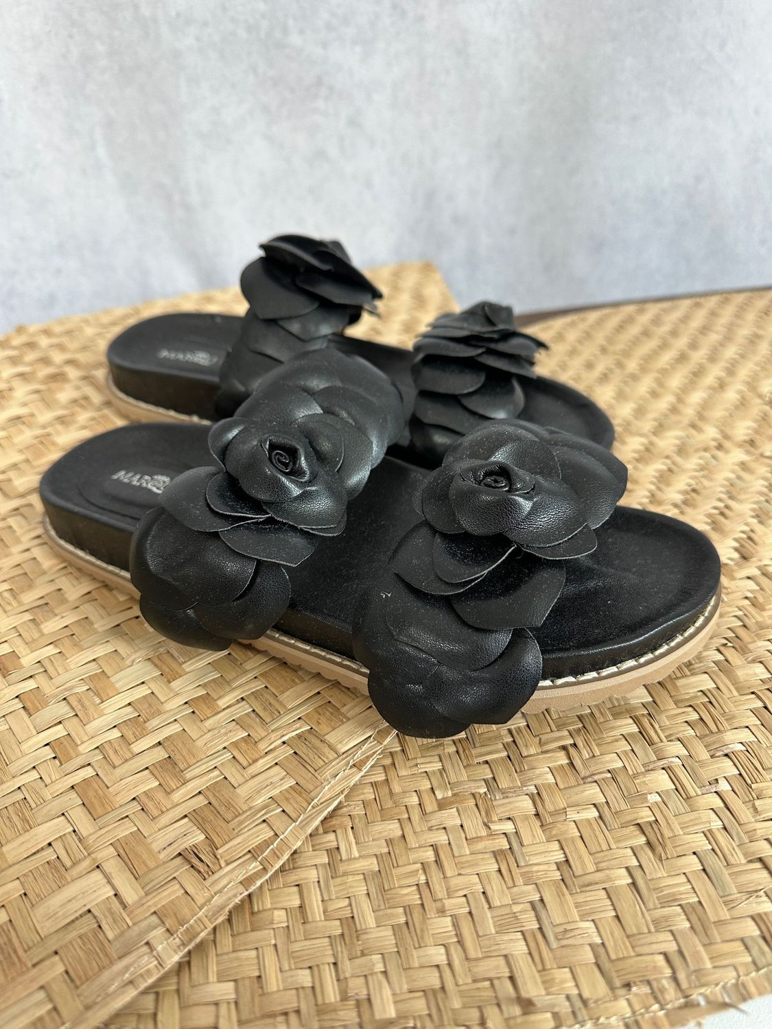 Pantolette "Flowers", schwarz