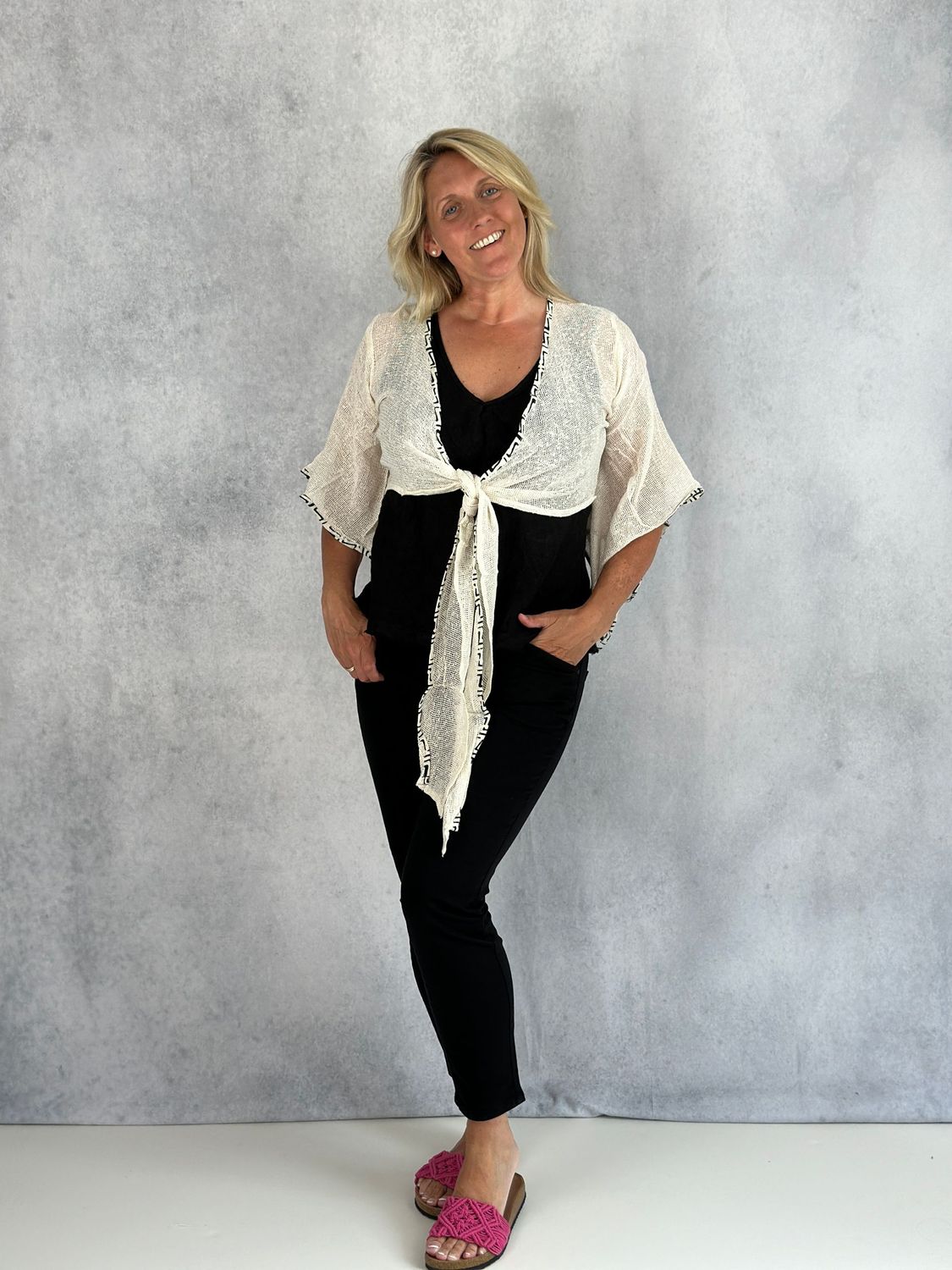 Bolero leicht gehäkelt, creme