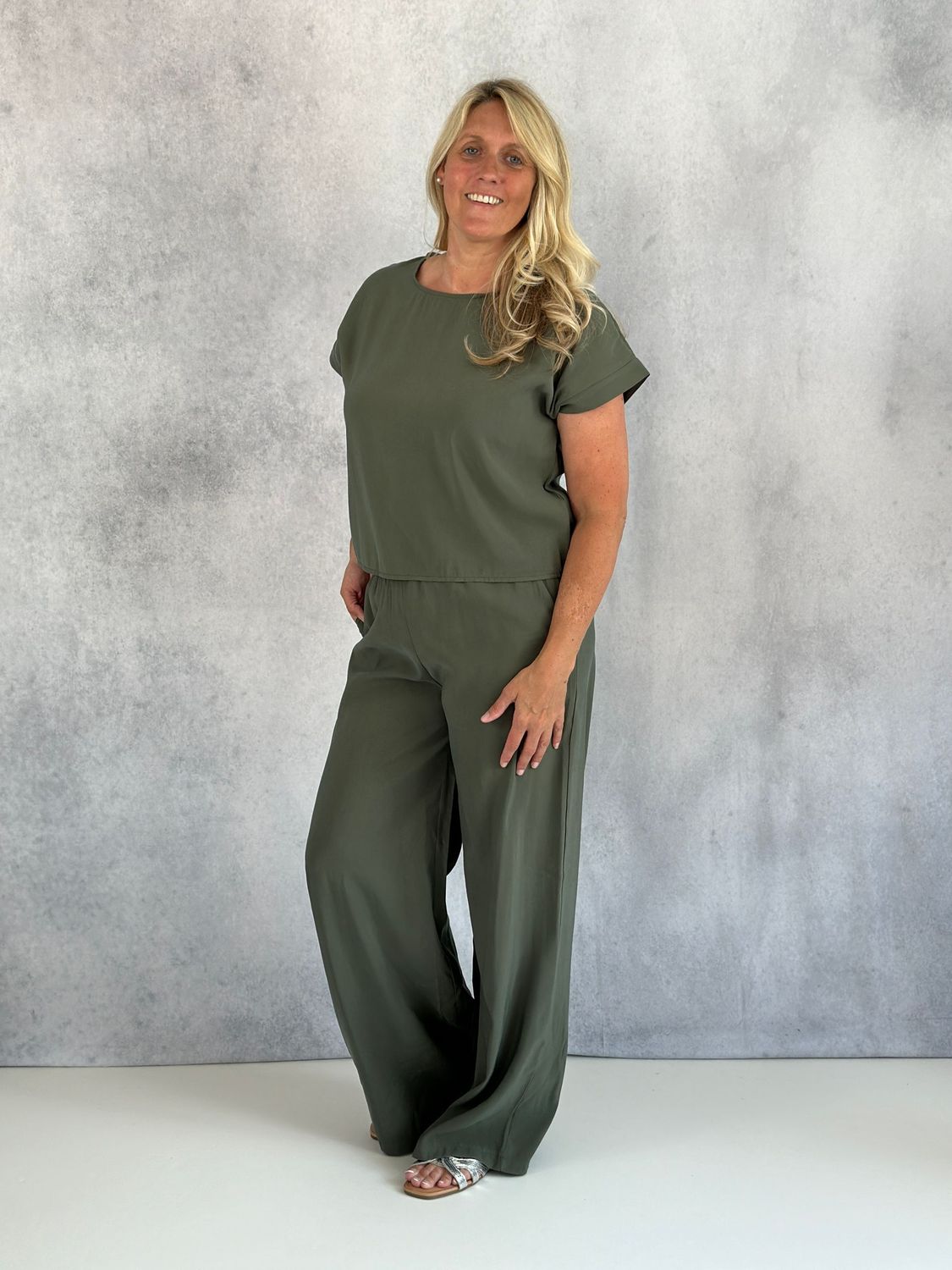 Blusenshirt uni, khaki