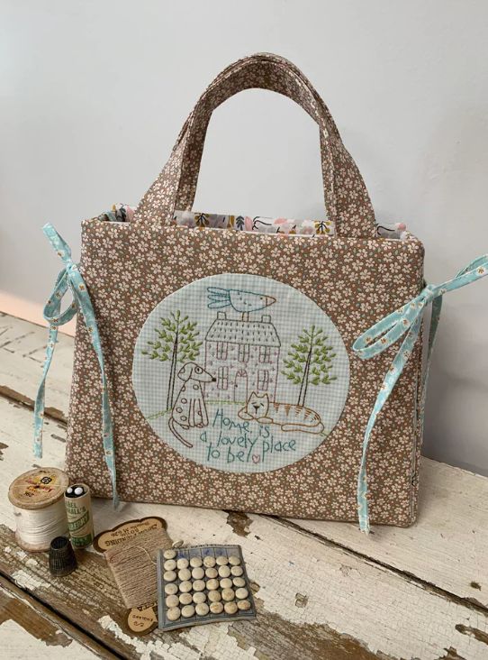 D366 A Lovely Place Sewing Case (Pre-Printed)