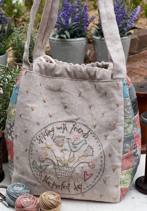 B029 Love To Sew Drawstring Bag