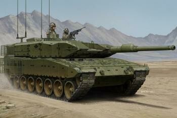 Hobbyboss 1/35 Leopard 2A4M CAN