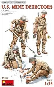 Miniart 1/35 U.S. Mine Detectors