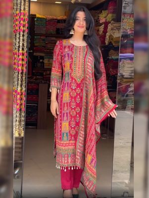 Ranjjo Heavy Fancy Pair With Dupatta Set