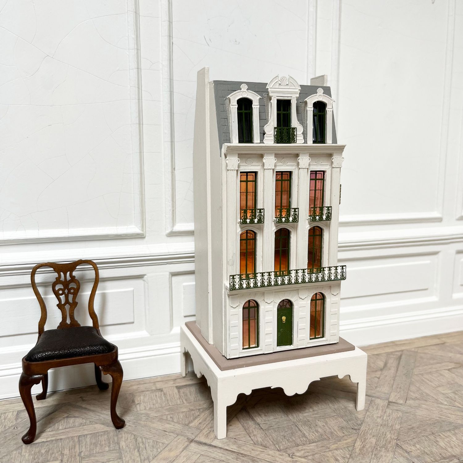 144th scale French Town House,