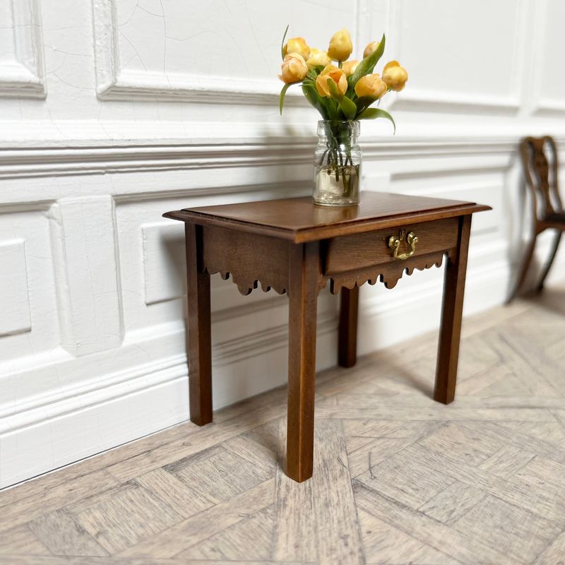 English Georgian side table circa 1720