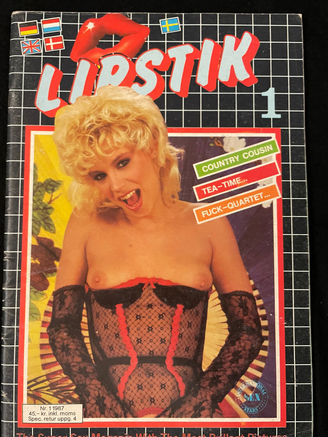 Lipstick 01