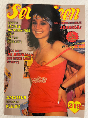 Seventeen 219