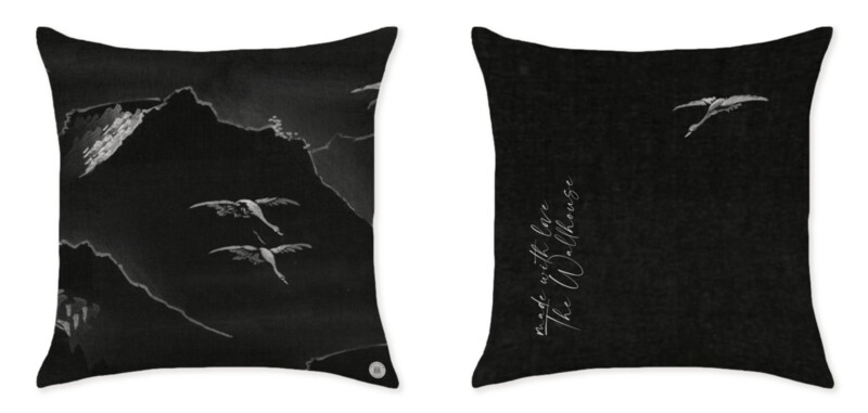 NARIKURI BLACK CUSHIONS