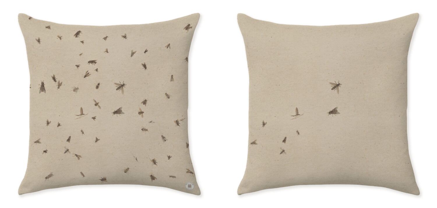 HONEY OFF-WHITE CUSHIONS