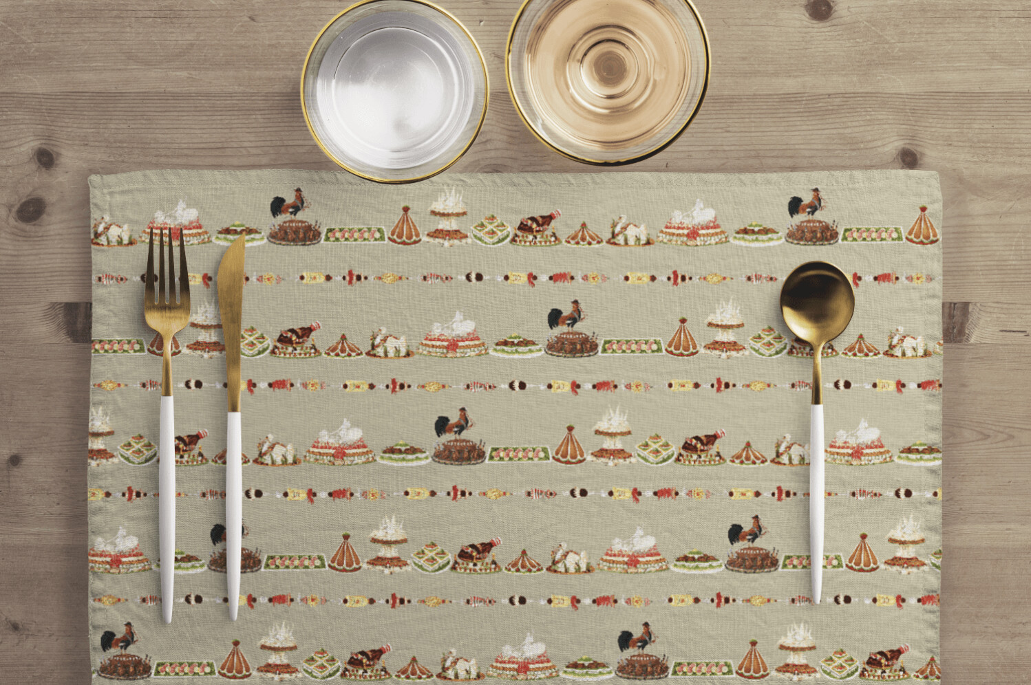 SAVOUREUX WHTE PLACEMATS 2x