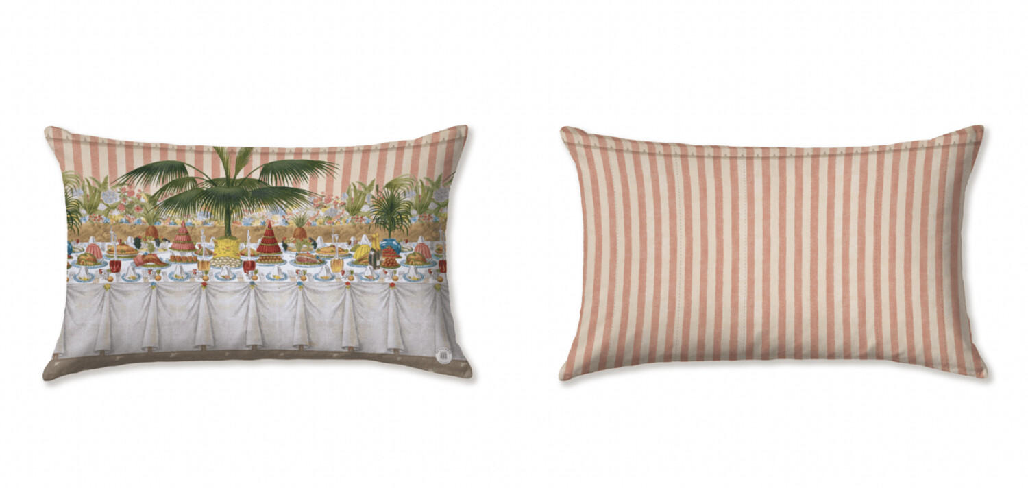 UN JOLIE TABLE CUSHIONS