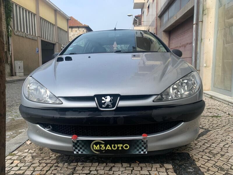 Peugeot 206 1.4HDI 03/2006 Comercial