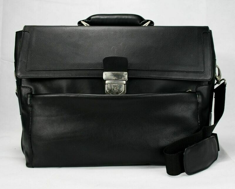 BORSA P.DOC. / PC 2 SCOMPARTI+1 IN VITELLO NAPPA V450 BORSA P.DOC. / PC 2 SCOMPARTI+1 IN VITELLO NAPPA V450