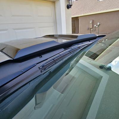 1 Piece Anti Glare Hood Scoop Kit for 2022 Trail Boss LT &amp; Zr2