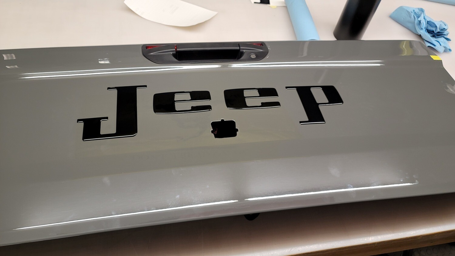 Gladiator Retro Jeep Tailgate Emblem