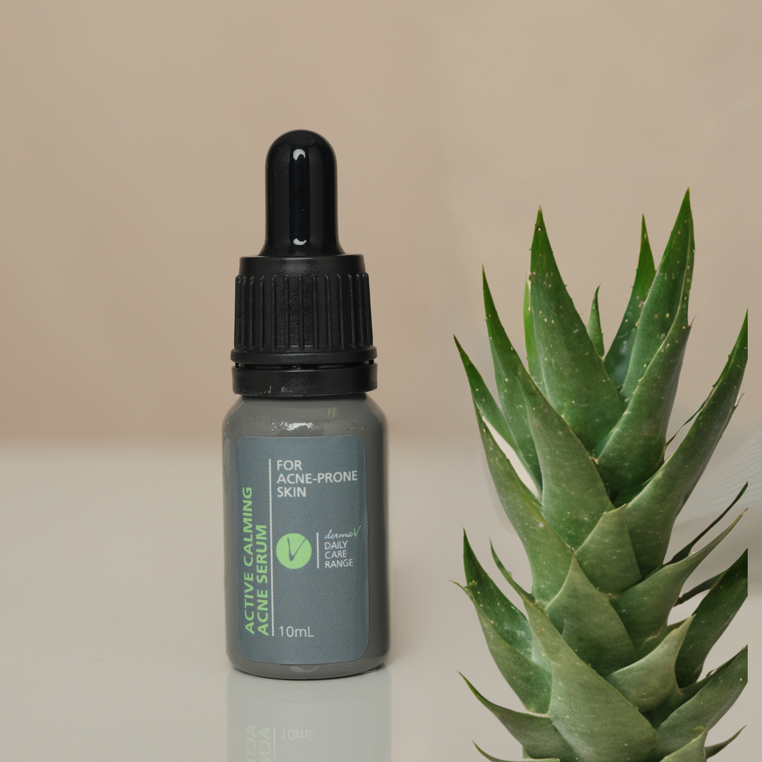 MINI&#39;s - ACTIVE CALMING ACNE SERUM - 10 mL