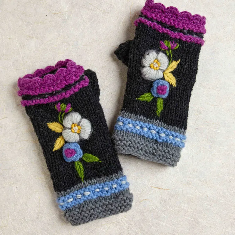 Color Block Charcoal Knit Handwarmers
