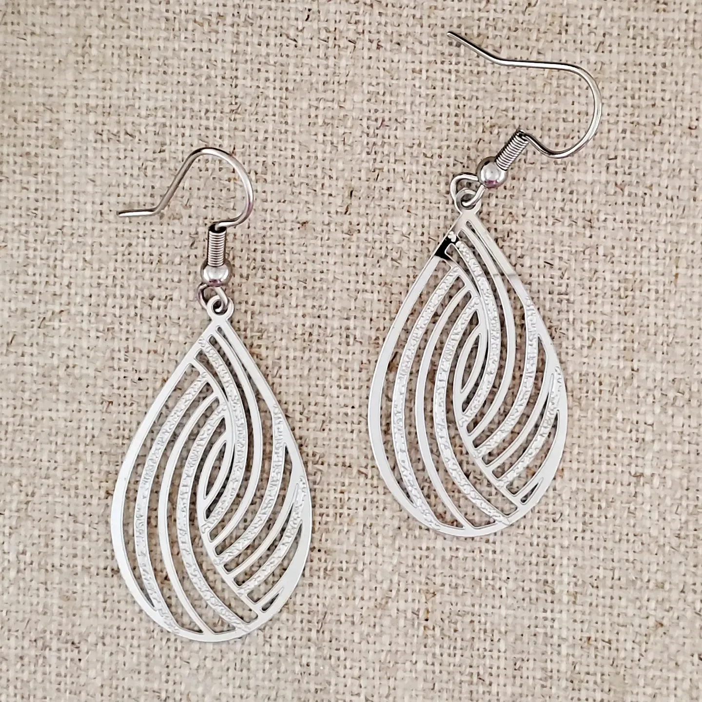 Med Geometric Stainless Steel Teardrop Earrings
