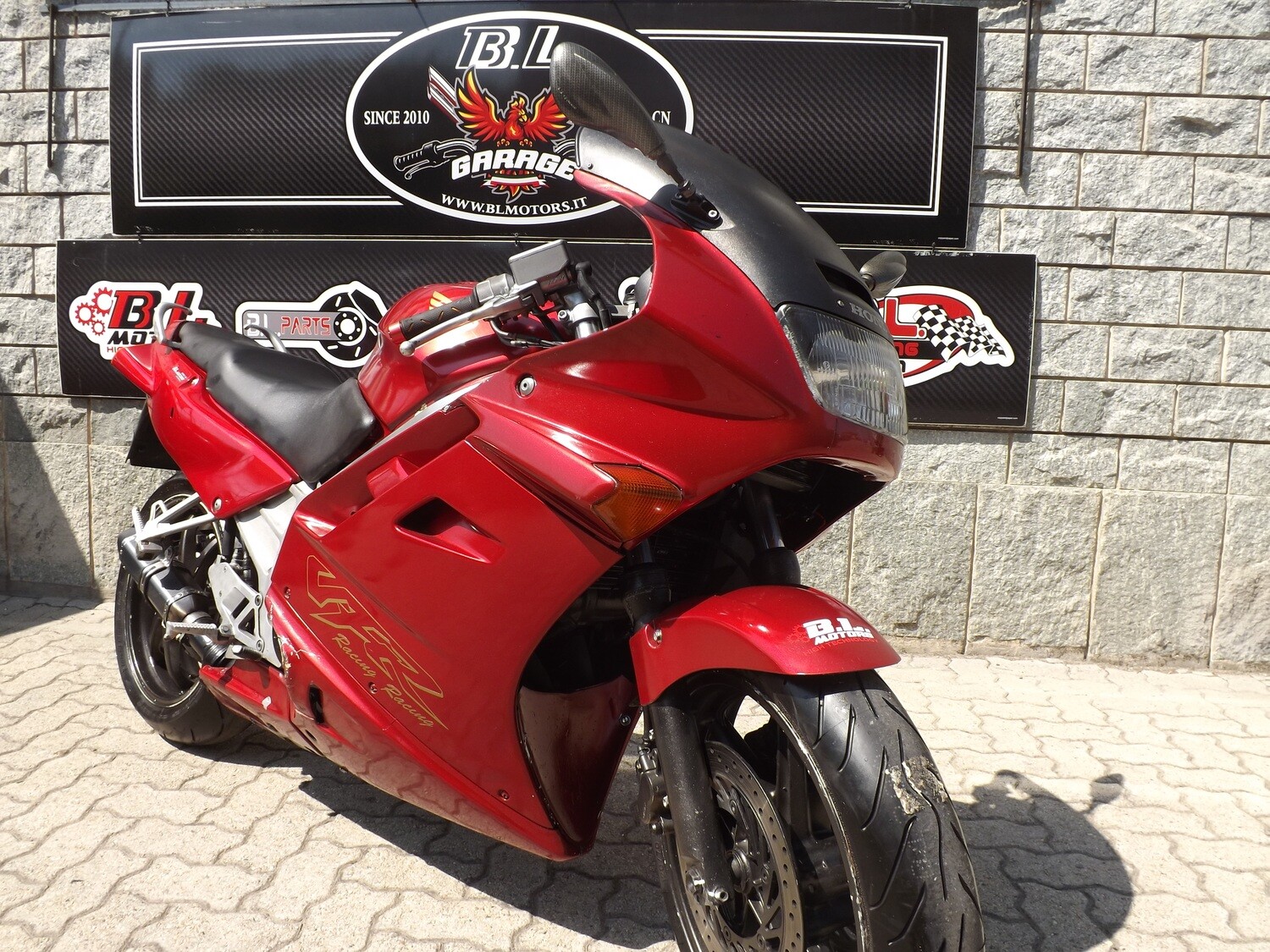MOTO HONDA VFR 750 F - 1999