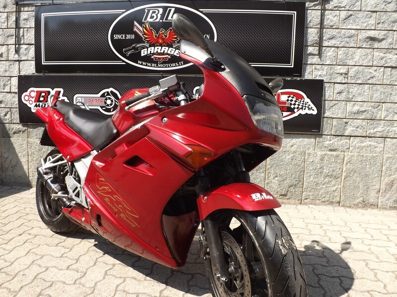MOTO HONDA VFR 750 F - 1999