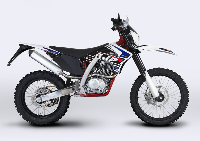 ENDURO AJP SPR 240