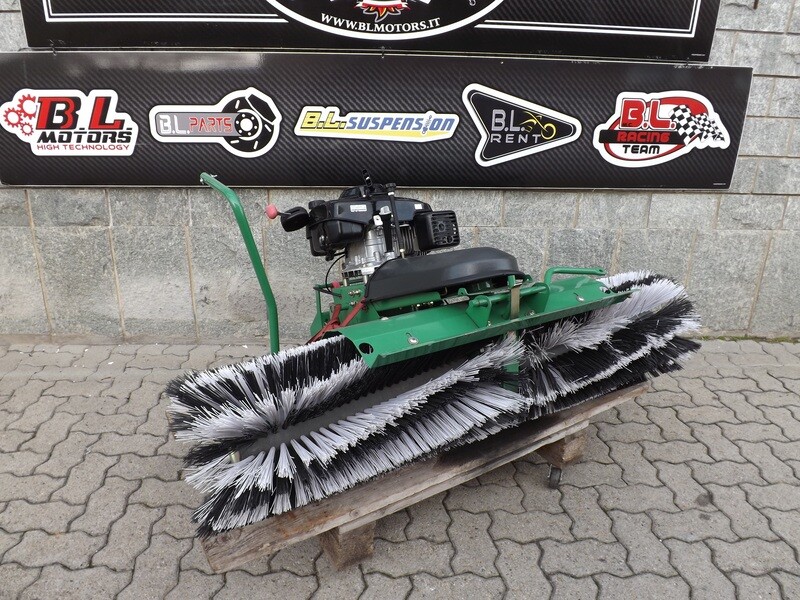 SPAZZATRICE PER QUAD