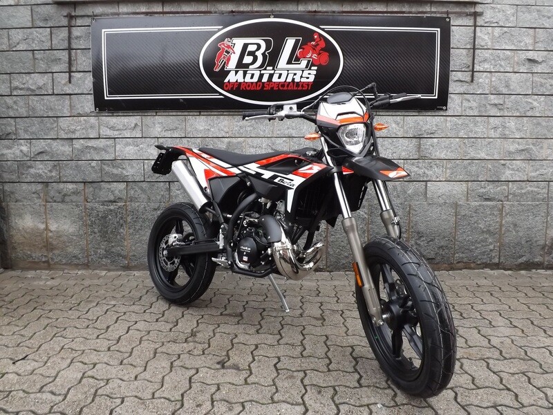 BETA ​RR MOTARD 2T 50 STANDARD
