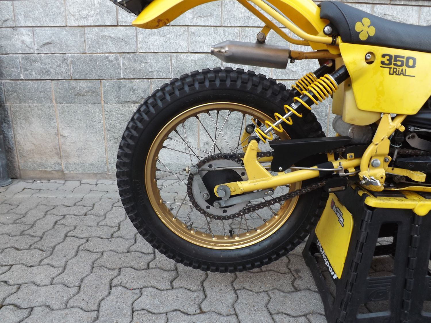 TRIAL OSSA TR 350 YELLOW 1981