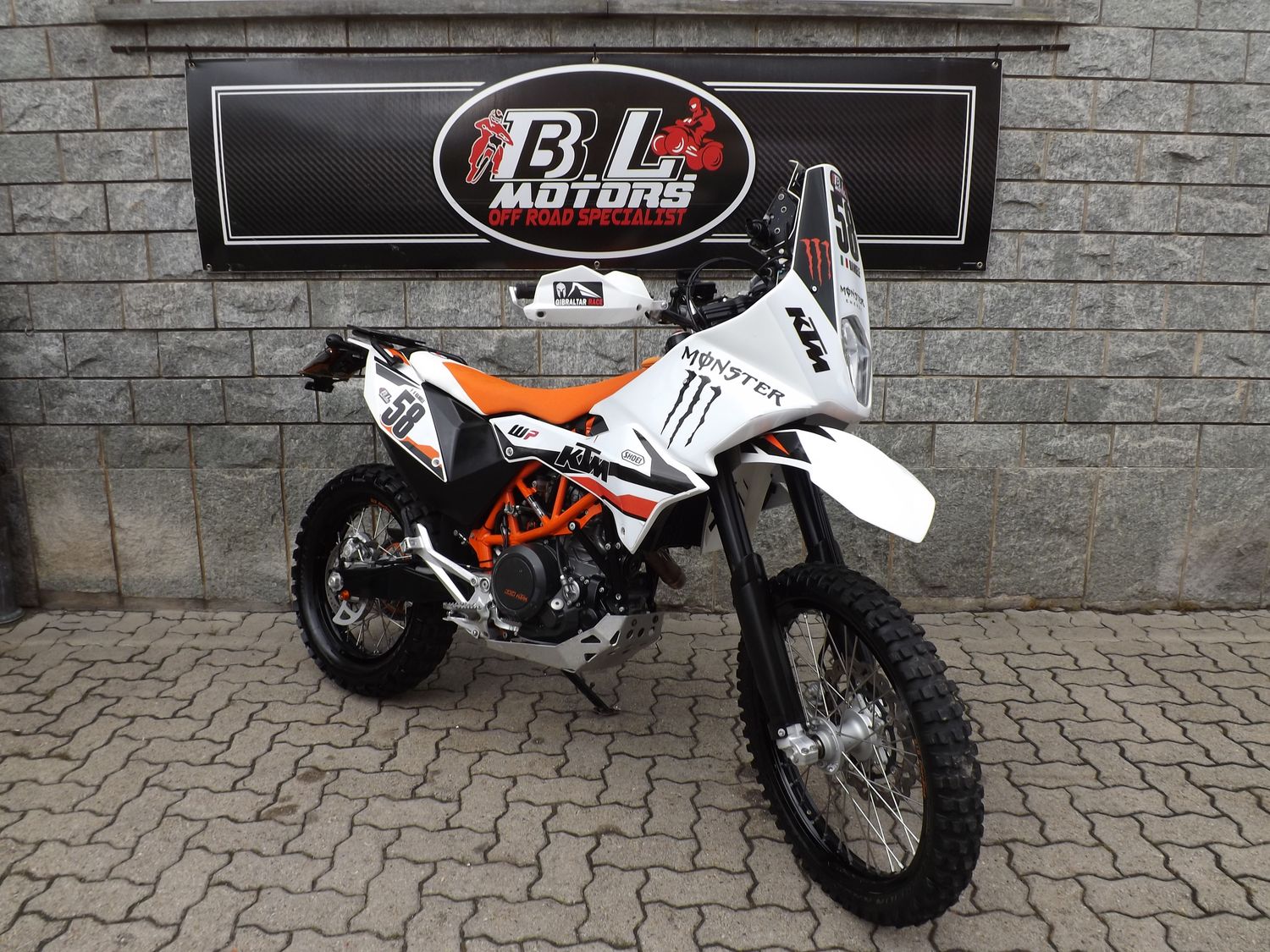 KTM 690 ENDURO R - 2016 KTM 690 ENDURO R - 2016