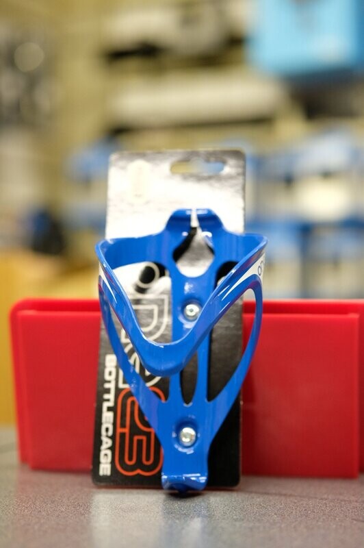 One23 bottle cage
