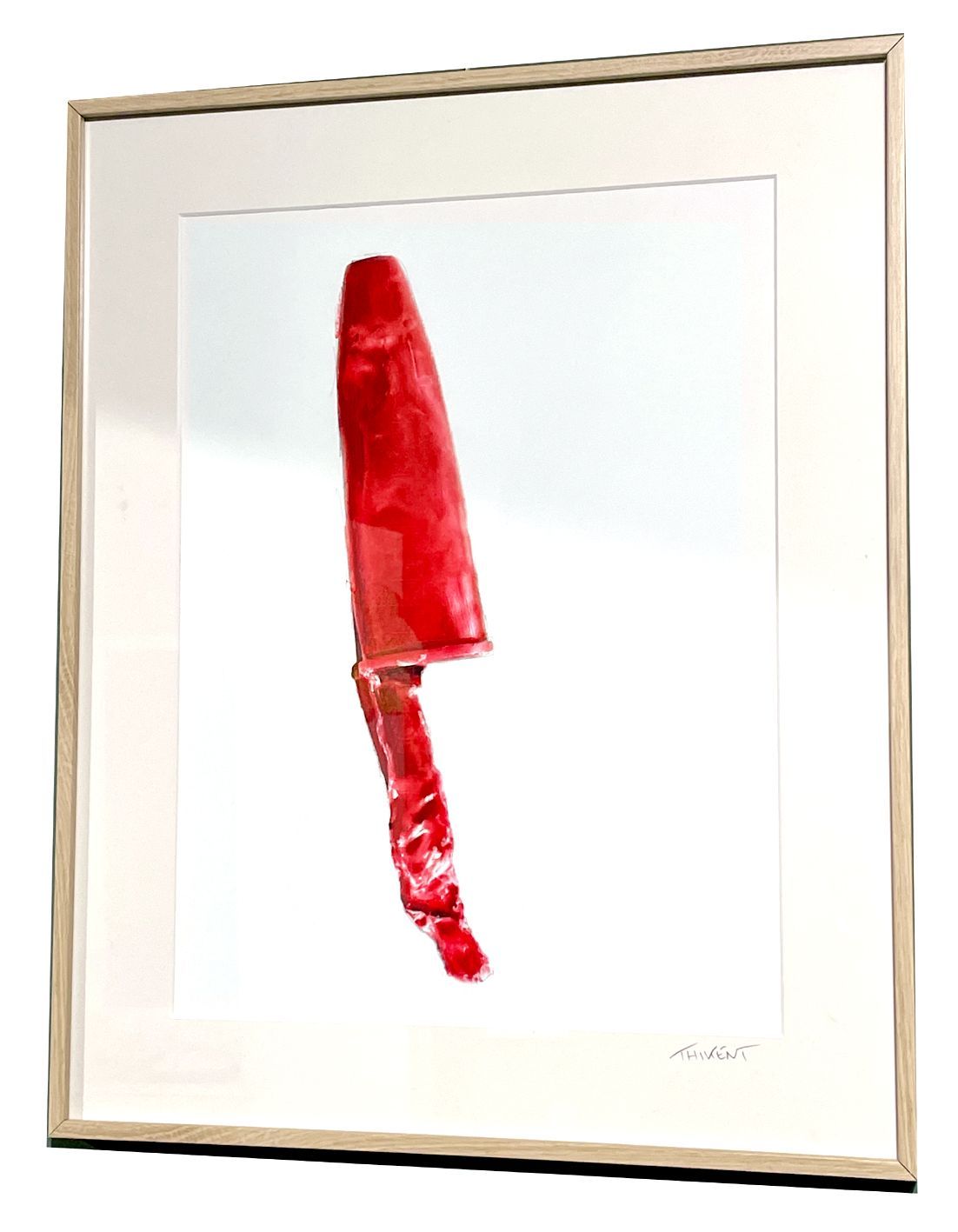 Capuchon rongé, stylo BIC rouge