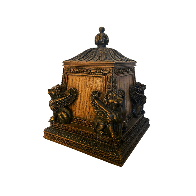 Weathered Griffon Box