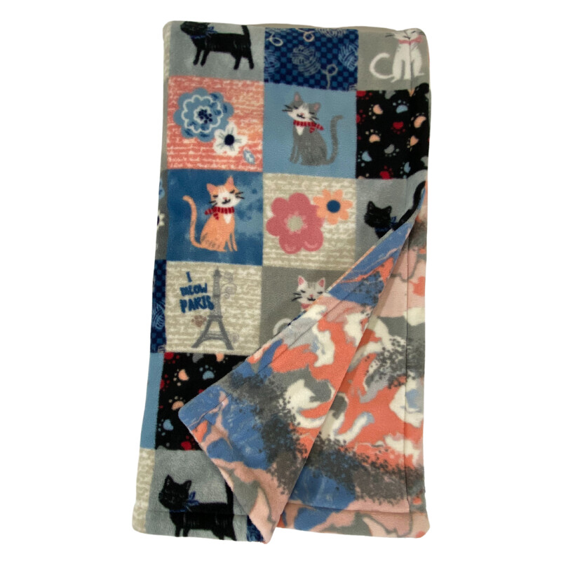 Kitty Patchwork w/ Summer House Watercolor on Back (L56" x W54")